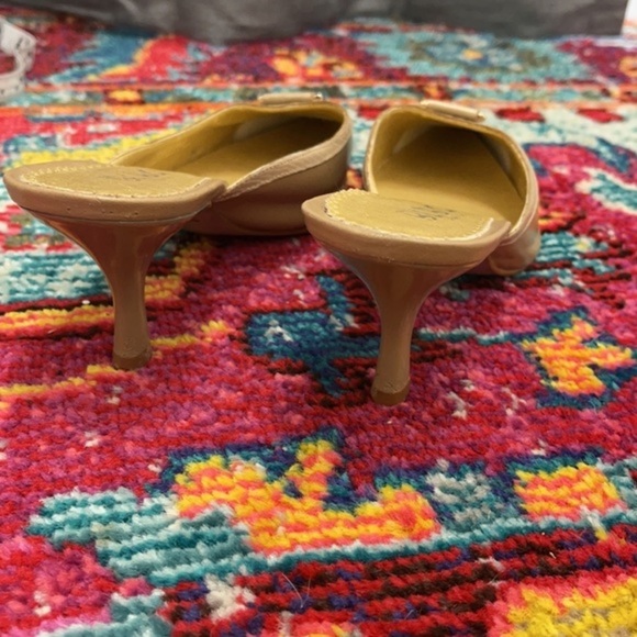 BCBG Paris slide pump shoes - Picture 3 of 5